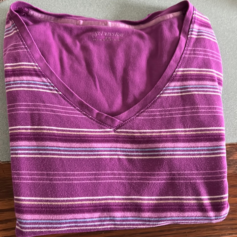 St. John’s Bay Long Sleeved Top sz XL